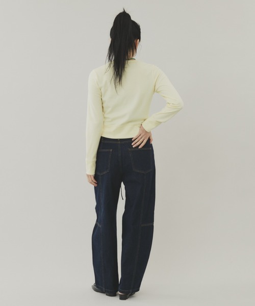 FUULLY STUDIO(フーリィーステューディオ)の「切り替えバレルデニムパンツ(デニムパンツ・レディース・ベージュ/ネイビー/ライトブルー・FREE)」の20枚目の写真
