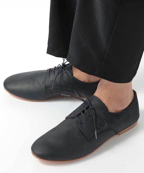 ARCOLLETTA PADRONE(アルコレッタ パドローネ)の「【ARCOLLETTA PADRONE】別注ヌバックダービーダンスシューズ 革靴 AZ8185-2007-13B(ドレスシューズ・メンズ・キャメル/ネイビー/ブラック/グレイッシュベージュ・40/41/42)」の12枚目の写真