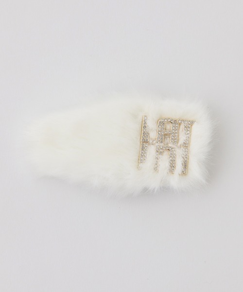 one after another NICE CLAUP(ワンアフターアナザーナイスクラップ)の「【Latini】ファーパッチンピン(バレッタ/ヘアクリップ・レディース・ホワイト/ピンク/ブラック/サックスブルー・FREE)」の2枚目の写真