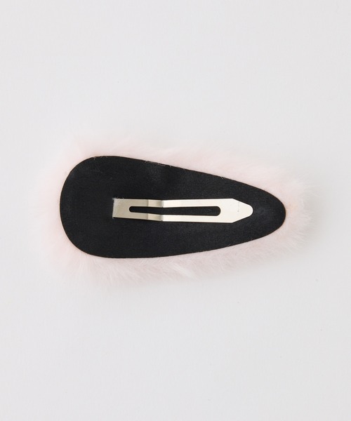 one after another NICE CLAUP(ワンアフターアナザーナイスクラップ)の「【Latini】ファーパッチンピン(バレッタ/ヘアクリップ・レディース・ホワイト/ピンク/ブラック/サックスブルー・FREE)」の22枚目の写真