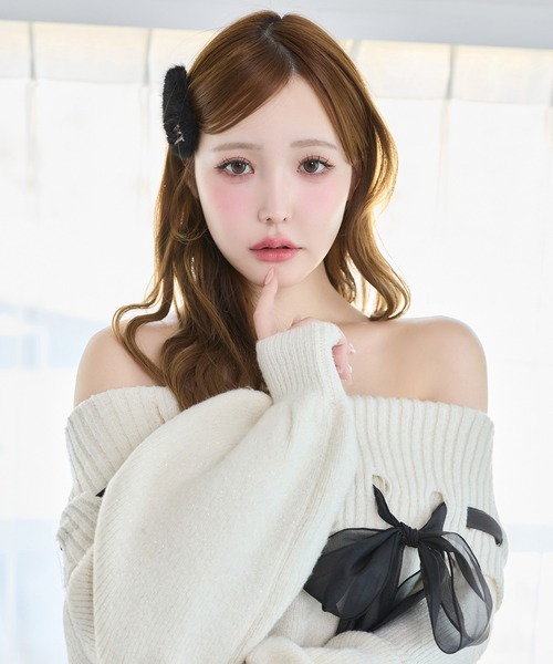 one after another NICE CLAUP(ワンアフターアナザーナイスクラップ)の「【Latini】ファーパッチンピン(バレッタ/ヘアクリップ・レディース・ホワイト/ピンク/ブラック/サックスブルー・FREE)」の14枚目の写真