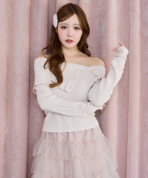 one after another NICE CLAUP(ワンアフターアナザーナイスクラップ)の「【Latini】ファーパッチンピン(バレッタ/ヘアクリップ・レディース・ホワイト/ピンク/ブラック/サックスブルー・FREE)」の15枚目の写真