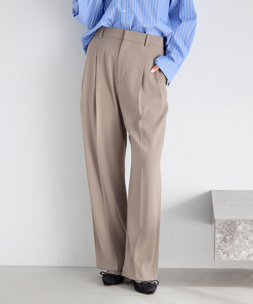 IENA（イエナ）の「ウォッシャブル ジョーゼットスラックス（スラックス・レディース・ブラック/チャコールグレー/ベージュ・34/36/38/40）」の3枚目の写真