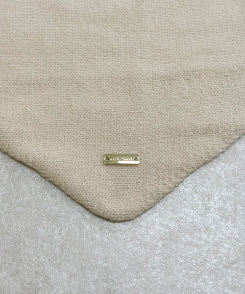 fredy emue（フレディエミュ）の「ニットバブーシュカ（バンダナ/スカーフ・レディース・キナリ/ピンク/グレー・FREE）」の17枚目の写真