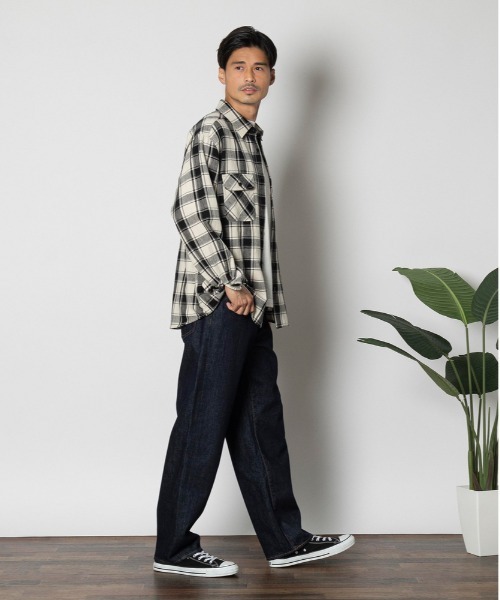 Levi's（リーバイス）の「Levi's(リーバイス)【メンズ】「568」ルーズストレート（デニムパンツ・メンズ・ダークインディゴブルー・32inch/28inch/29inch/30inch/31inch/33inch/34inch/36inch）」の4枚目の写真