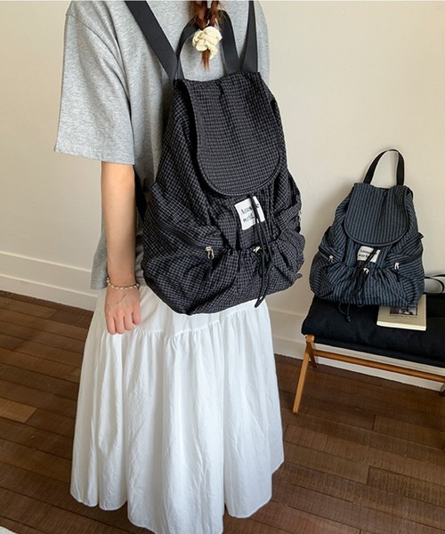c.u.l(シーユーエル)の「A4収納可 チェック柄 バックパック リュック cula1391(バックパック/リュック・レディース・ブラック/グレー・FREE)」の5枚目の写真