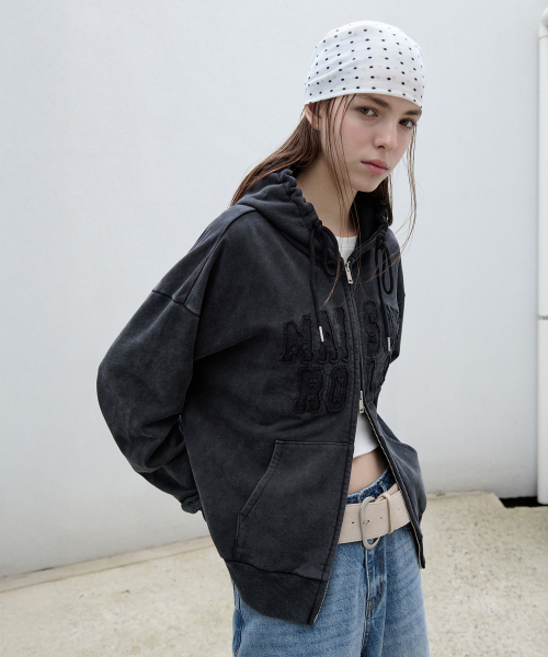 ROLAROLA(ロラロラ)の「MAISON DE ROLA PIGMENT HOOD ZIP-UP DEEP GRAY(パーカー・レディース・その他・FREE)」の2枚目の写真
