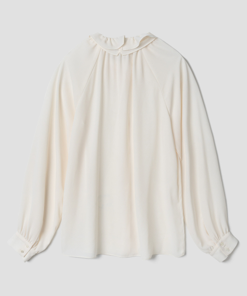 TTUDEMENT(トュードメント)の「70s RUFFLE BLOUSE IVORY(シャツ/ブラウス・レディース・その他・FREE)」の4枚目の写真