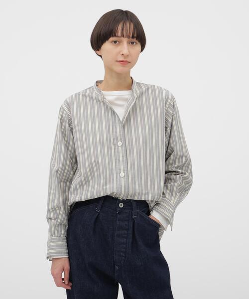 MHL.(エムエイチエル)の「PYJAMA STRIPE COTTON SHIRT(シャツ/ブラウス・レディース・グレー・1/2)」の1枚目の写真