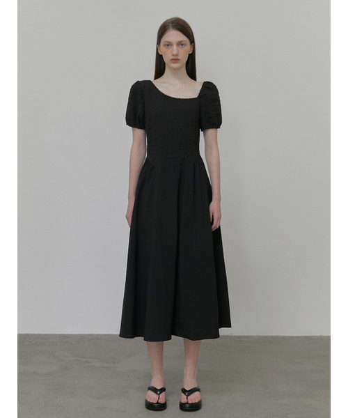ETMON(エトモン)の「Texture Shirring Dress, Black(ワンピース・レディース・その他・S)」の1枚目の写真