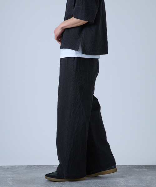 B.C STOCK(ベーセーストック)の「Deux Allures / ドゥ アリュール SASHIKO リラックスパンツ(スラックス・メンズ・ブラック/アイボリー/ブルー・FREE)」の6枚目の写真