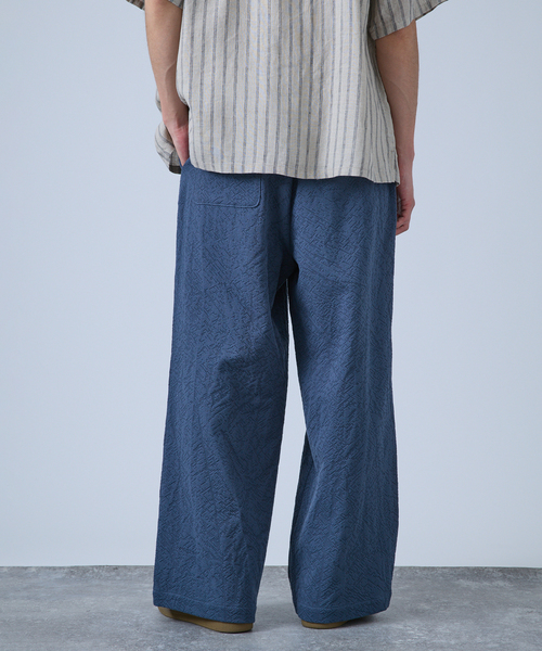 B.C STOCK(ベーセーストック)の「Deux Allures / ドゥ アリュール SASHIKO リラックスパンツ(スラックス・メンズ・ブラック/アイボリー/ブルー・FREE)」の16枚目の写真