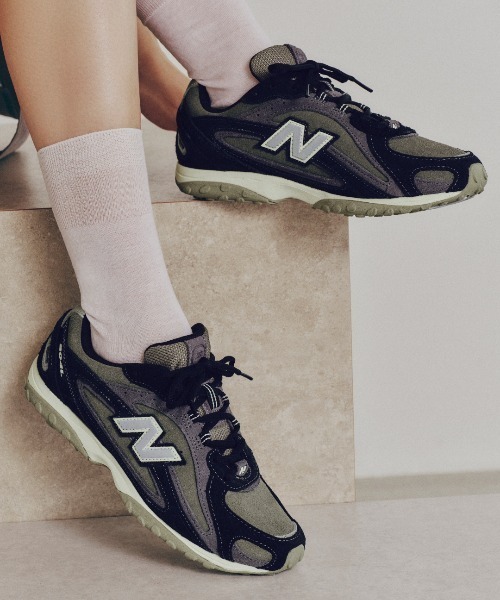 NEW BALANCE(ニューバランス)の「NEW BALANCE ニューバランス U204L 5WZ(D) U204L U204L 5WZ BLK/BRWN(5WZ)(スニーカー・メンズ・ブラック・27.5cm/27.0cm/24.5cm/24.0cm/23.5cm/23.0cm/22.5cm/26.5cm/26.0cm/25.5cm/25.0cm/28.0cm)」の1枚目の写真