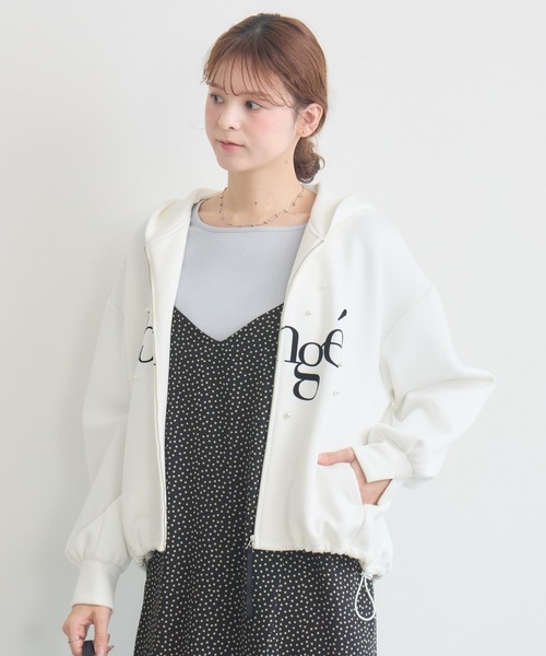 KATHARINE ROSS(キャサリンロス)の「【KATHARINE ROSS】Congeパールパーカ(パーカー・レディース・オフホワイト/グレー・FREE)」の13枚目の写真