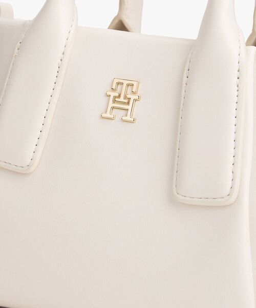 TOMMY HILFIGER（トミーヒルフィガー）の「エッセンシャルミニトートバッグ（トートバッグ・レディース・ブラック/アイボリー/ベージュ・FREE）」の5枚目の写真