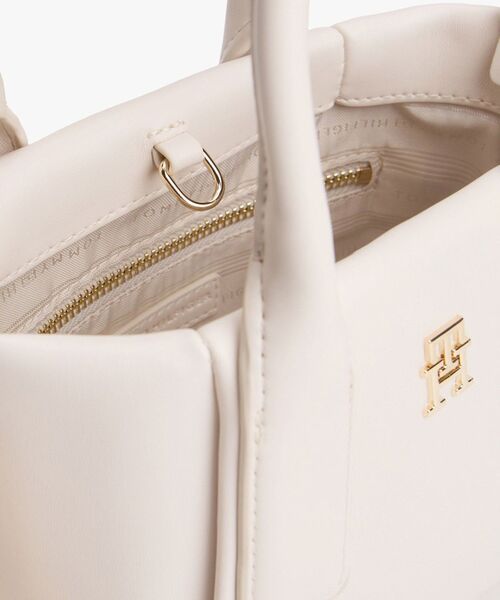 TOMMY HILFIGER（トミーヒルフィガー）の「エッセンシャルミニトートバッグ（トートバッグ・レディース・ブラック/アイボリー/ベージュ・FREE）」の6枚目の写真