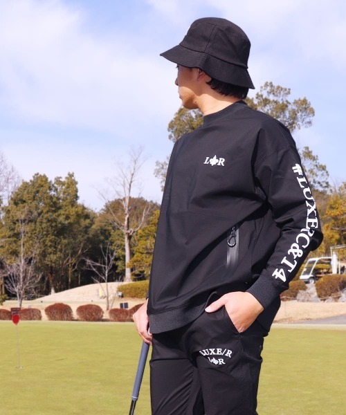 LUXE/R GOLF(ラグジュ ゴルフ)の「(RM)【LUXE/R GOLF】ナイロン ストレッチ ブロード コード刺繍 プルオーバー シャツ(スウェット・メンズ・ベージュ系/チャコールグレー/ブラック・X-LARGE/LARGE/MEDIUM)」の2枚目の写真