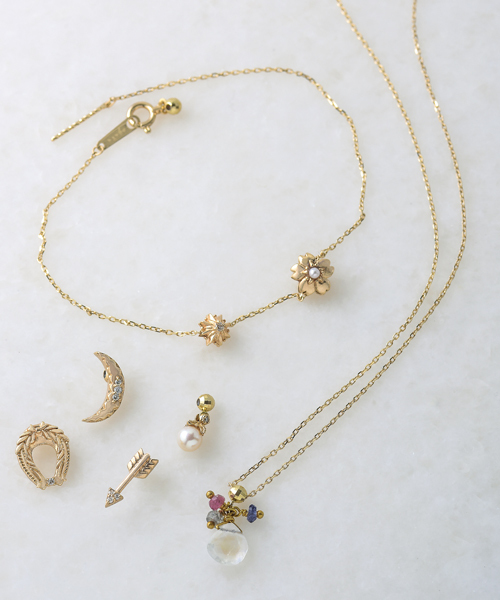 アガット agete スライドチャーム agete（アガット）の「K10スライドチャーム（チャーム）」 - WEAR