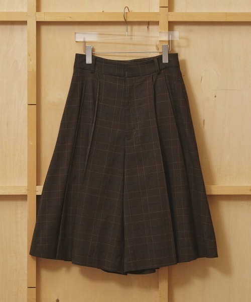 TODAYFUL(トゥデイフル)の「【TODAYFUL/トゥデイフル】Pleats Bermuda Pants/プリーツ バミューダパンツ(その他パンツ・レディース・マルチ/ブラック・36/38)」の10枚目の写真