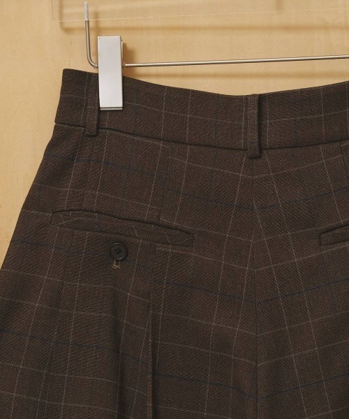 TODAYFUL(トゥデイフル)の「【TODAYFUL/トゥデイフル】Pleats Bermuda Pants/プリーツ バミューダパンツ(その他パンツ・レディース・マルチ/ブラック・36/38)」の12枚目の写真