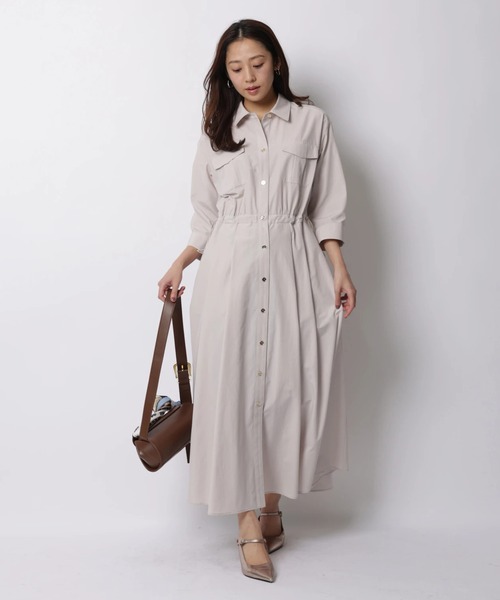 JUSGLITTY（ジャスグリッティー）の「ワークシャツワンピース（ワンピース・レディース・ピンクベージュ・2/1/0）」の2枚目の写真