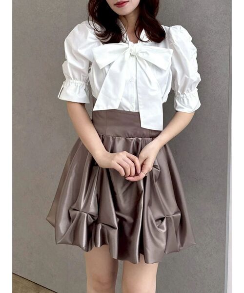 dazzlin(ダズリン)の「バルーンミニスカート(スカート・レディース・アイボリー/オフホワイト/ブラウン・MEDIUM/SMALL)」の17枚目の写真