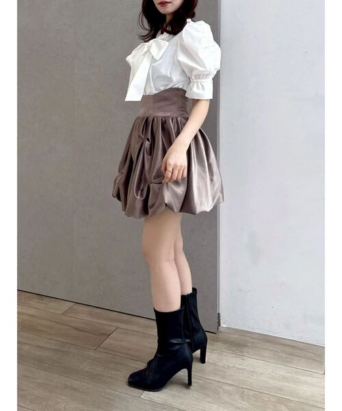 dazzlin(ダズリン)の「バルーンミニスカート(スカート・レディース・アイボリー/オフホワイト/ブラウン・MEDIUM/SMALL)」の21枚目の写真