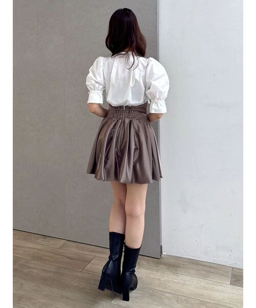 dazzlin(ダズリン)の「バルーンミニスカート(スカート・レディース・アイボリー/オフホワイト/ブラウン・MEDIUM/SMALL)」の22枚目の写真