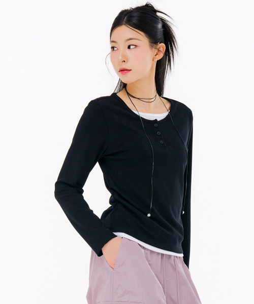 CHASECULT(チェイスカルト)の「レディースレイヤード長袖Tシャツ-FARG5161B03(Tシャツ/カットソー・レディース・ブラック・85/90/95)」の4枚目の写真