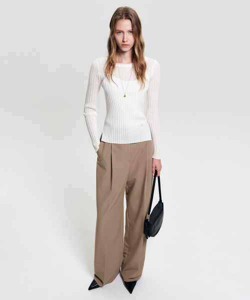 LOOKAST(ルックキャスト)の「レイボートネックスリムニット_アイボリー / RAY BOAT NECK SLIM KNIT_IVORY(ニット/セーター・レディース・アイボリー・SMALL/MEDIUM)」の1枚目の写真