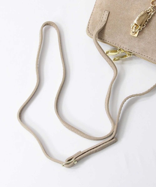 Gready Brilliant（グレディブリリアン）の「キーチェーン付きショルダー（ショルダーバッグ・レディース・ブラック/ベージュ・FREE）」の11枚目の写真