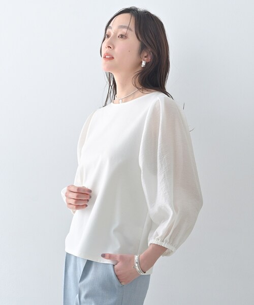 UNTITLED(アンタイトル)の「【洗える/袖シアー】ポンチ袖ボリュームトップス(Tシャツ/カットソー・レディース・ブラック/グレー/オフホワイト・50/48/44/04/02/00)」の9枚目の写真