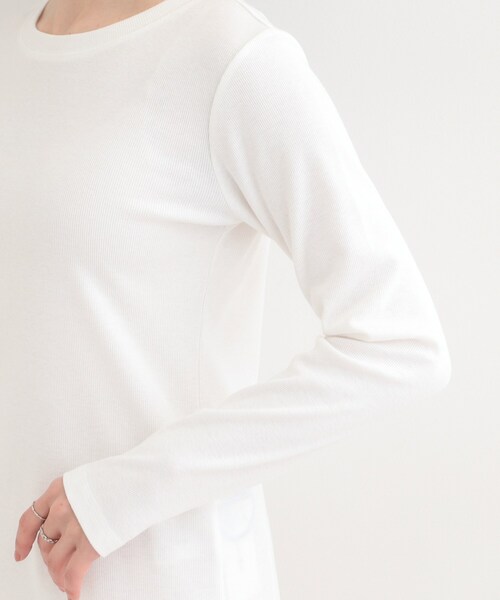 SHOO・LA・RUE(シューラルー)の「ベーシック テレコクルーネックインナー(Tシャツ/カットソー・レディース・ブラック/ホワイト・04/01/02/03)」の15枚目の写真