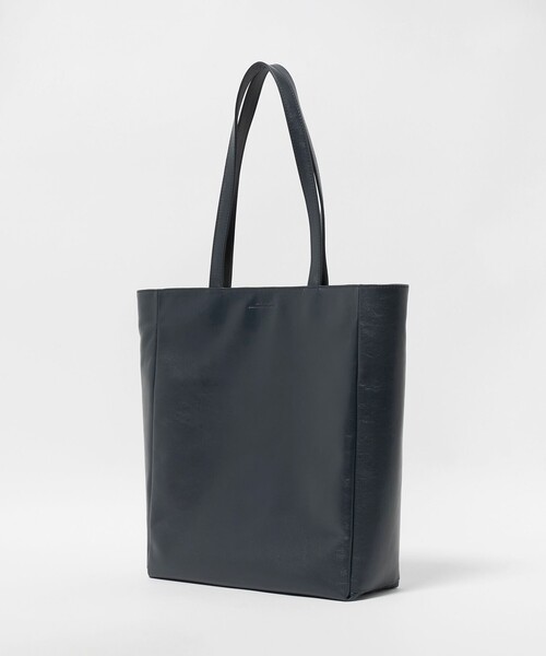 green label relaxing（グリーンレーベルリラクシング）の「ナッパ デイリー トートバッグ（トートバッグ・メンズ・ブラック/ベージュ/ネイビー・FREE）」の6枚目の写真