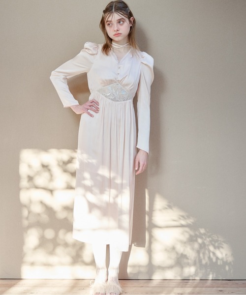 etre loin(エトルワン)の「Tulip embroidered dress(ドレス・レディース・ブラック/ホワイト/ピンクベージュ・M)」の8枚目の写真