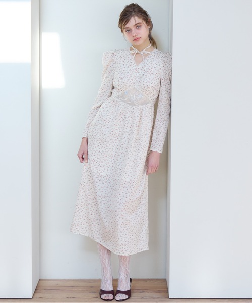 etre loin(エトルワン)の「Tulip embroidered dress(ドレス・レディース・ブラック/ホワイト/ピンクベージュ・M)」の15枚目の写真
