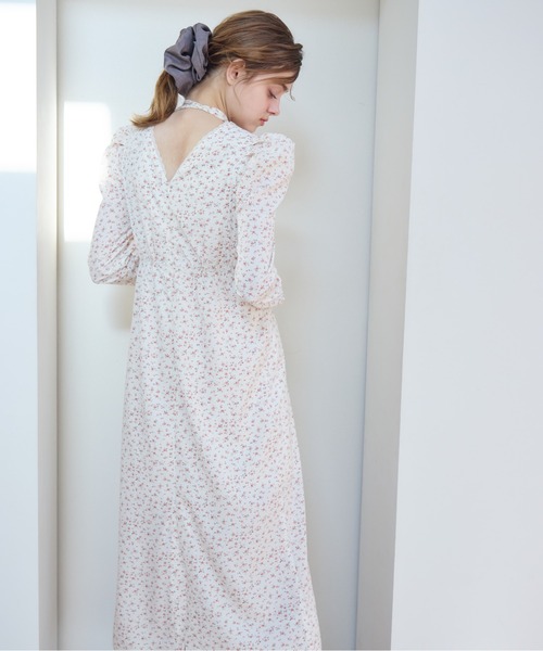 etre loin(エトルワン)の「Tulip embroidered dress(ドレス・レディース・ブラック/ホワイト/ピンクベージュ・M)」の17枚目の写真