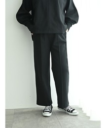 センターシームポンチパンツ
