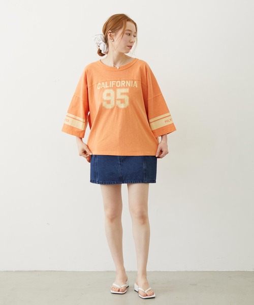MILKFED.(ミルクフェド)の「95 FOOTBALL TEE(Tシャツ/カットソー・レディース・オレンジ/ネイビー/グリーン・ONE SIZE)」の9枚目の写真
