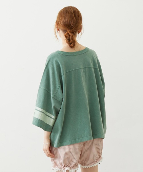 MILKFED.(ミルクフェド)の「95 FOOTBALL TEE(Tシャツ/カットソー・レディース・オレンジ/ネイビー/グリーン・ONE SIZE)」の12枚目の写真