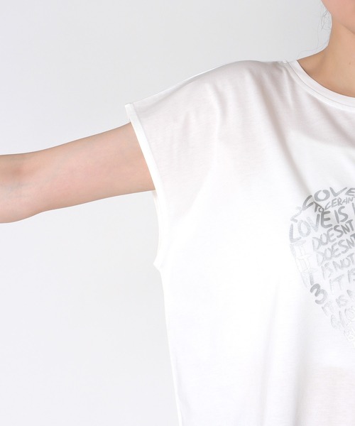 Jines（ジネス）の「ハートロゴTシャツ（Tシャツ/カットソー・レディース・チャコールグレー/ホワイト・38）」の12枚目の写真