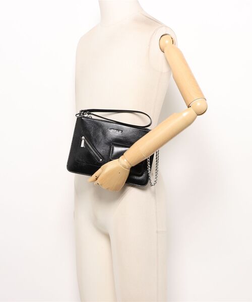 MICHAEL KORS（マイケルコース）の「JET SET コンバーチブル ジップ リストレット ラージ（クラッチバッグ・レディース・ブラック・FREE）」の10枚目の写真