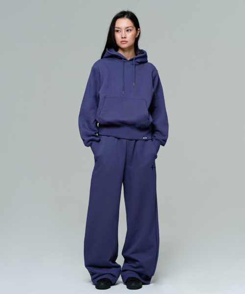 ERA(エラ)の「UNISEX ERA HEAVY HOODIE - INK NAVY(パーカー・レディース・ネイビー・LARGE/MEDIUM/SMALL)」の9枚目の写真