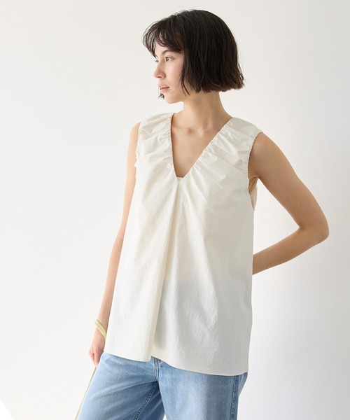 BABYLONE(バビロン)の「【多機能素材】撥水Vネックギャザーブラウス(シャツ/ブラウス・レディース・ベージュ/ブラック/ホワイト・フリー)」の20枚目の写真