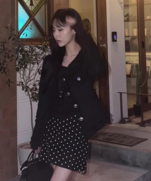gossip!ロサンゼルス(ゴシップロサンゼルス)の「スカートドットIラインスカート【 韓国風・Y2K 】(スカート・レディース・ホワイト・L/M/S)」の7枚目の写真