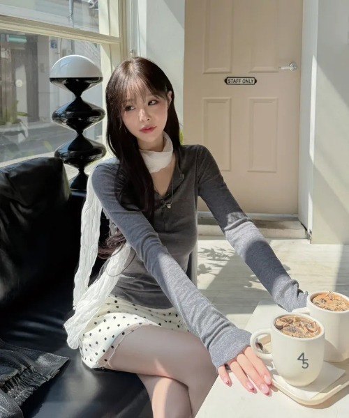 gossip!ロサンゼルス(ゴシップロサンゼルス)の「スカートドットIラインスカート【 韓国風・Y2K 】(スカート・レディース・ホワイト・L/M/S)」の6枚目の写真