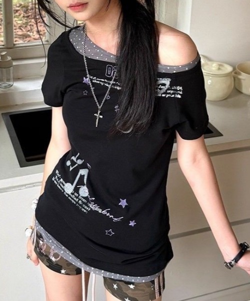 Vipoa(ヴィポア)の「レイヤーデザインY2Kカットソー(Tシャツ/カットソー・レディース・ブラック・FREE)」の2枚目の写真