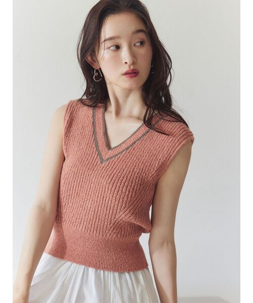 LAGUNAMOON（ラグナムーン）の「2WAYメランジベストニットプルオーバー 【夏服】（ニット/セーター・レディース・グレー/ベージュ/ピンク/オレンジ/ブラウン・FREE）」の6枚目の写真