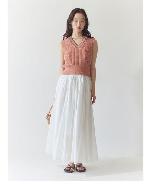 LAGUNAMOON（ラグナムーン）の「2WAYメランジベストニットプルオーバー 【夏服】（ニット/セーター・レディース・グレー/ベージュ/ピンク/オレンジ/ブラウン・FREE）」の9枚目の写真