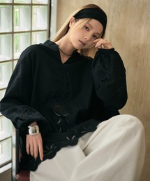 cotton embroidery skipper neck shirt /コットンエンブロイダリースキッパーネックシャツ